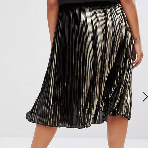 SimplyBe Lovedrobe Black and Gold Metallic Plisse Skirt Plus Size US 22 - Picture 3 of 8